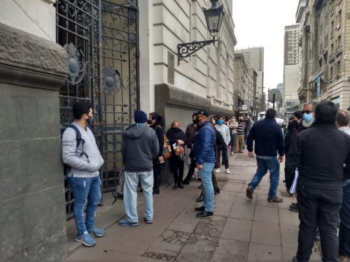 Cuarentenas: Santiago continuará en confinamiento