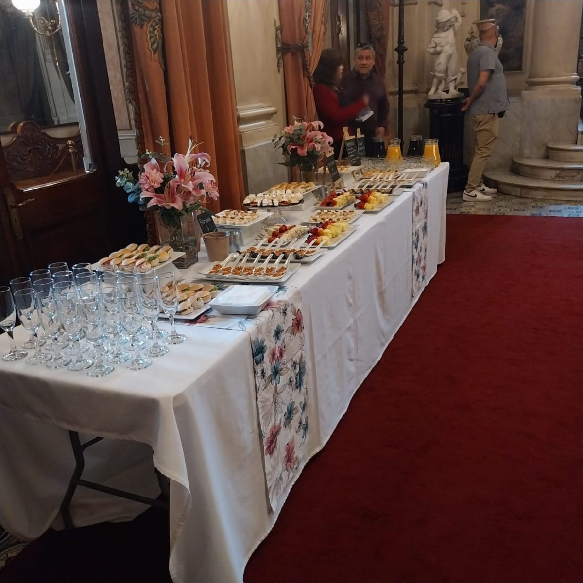 APROTEC homenajeo a funcionarios que cumplieron 30 y 50 años de servicio en el municipio entre los años 2024 y 2025